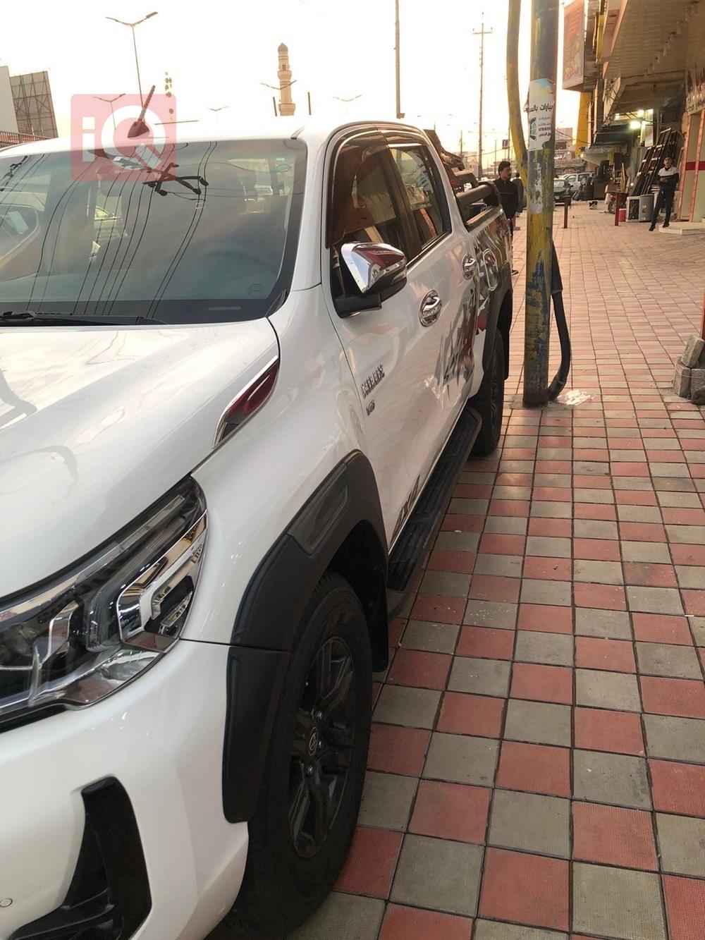 تويوتا هايلوكس